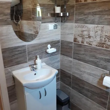 Letniskowe U Tamary Alojamento de Turismo Selvagem Zieleniewo (Kolobrzeg)